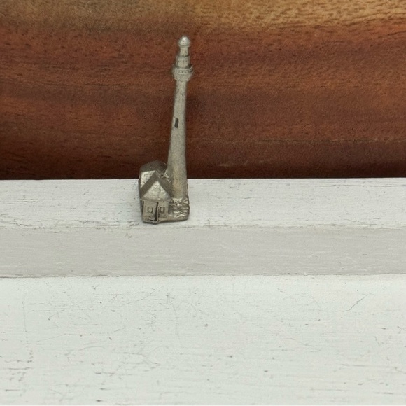 Cuteri Pewter Miniature Figure Lighthouse Engraved Vintage - Picture 5 of 8